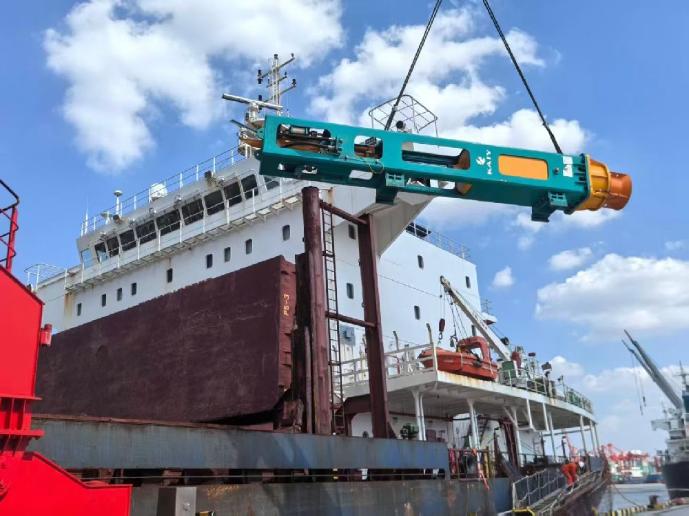 开岩HK16T履带式液压打桩锤出口海外